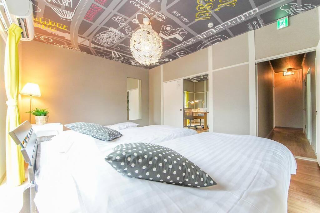 Sanacion Namba 難波千日前の5Ldk120平米 駅徒歩2分 広々バルコニーでバーベキューも可能 Apartment Osaka Exterior foto